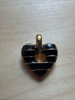 Vintage Joan Rivers Puffy Black & Gold Reversible Heart Slider Pendant